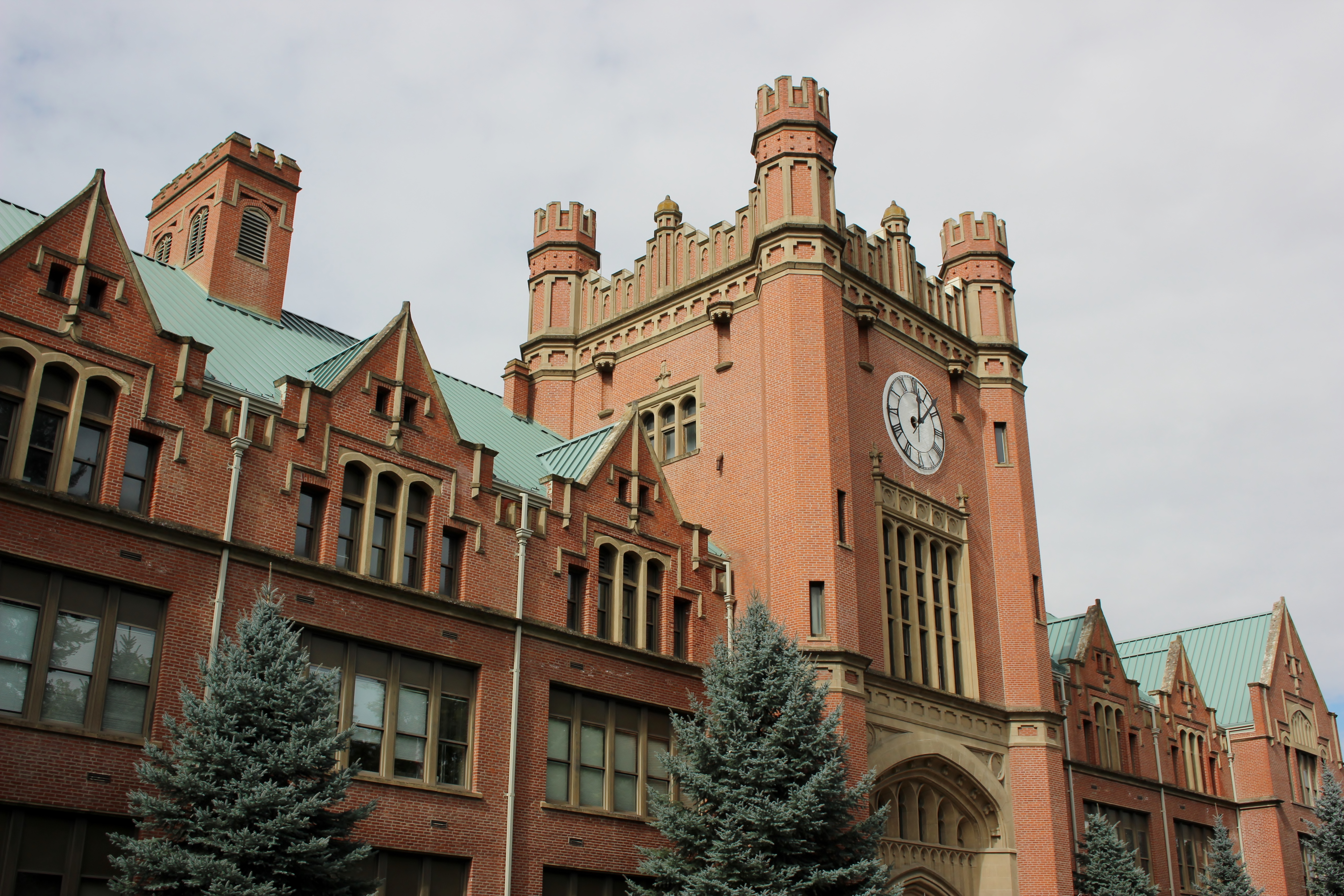 Off-Campus Housing Marketplace