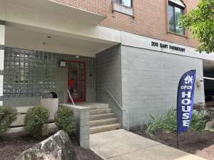 Fairmount East II - Private 1 & 2 Bedroom 2 Bath Apartments