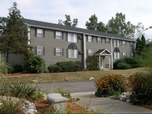 2015-09/MSU-Apartment-Building-45013.webp