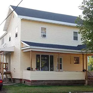 2015-11/UW-EAU-CLAIRE-Apartment-Building-52411.webp