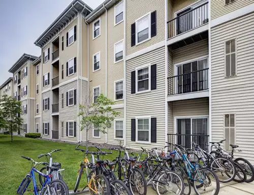 2016-02/UNIVERSITY-OF-MINNESOTA-Apartment-Building-73190.webp