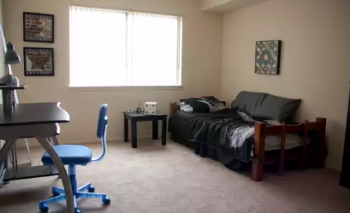 S Bed Campus View 82