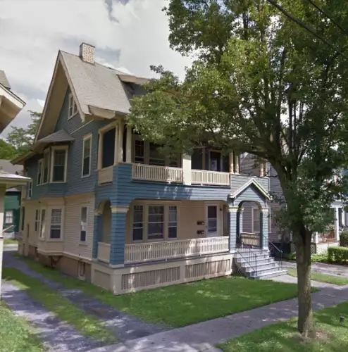 2016-08/SYRACUSE-Apartment-Building-88287.webp