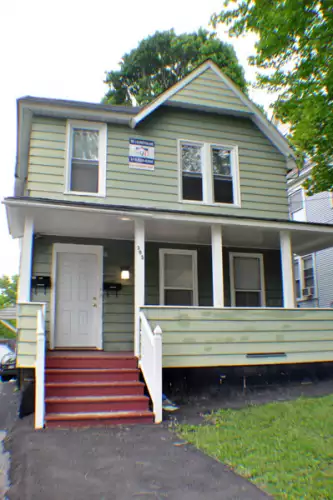 2016-08/SYRACUSE-Apartment-Building-88683.webp