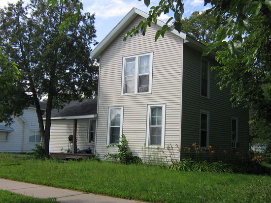 2016-09/UWEC-House-1152.jpg