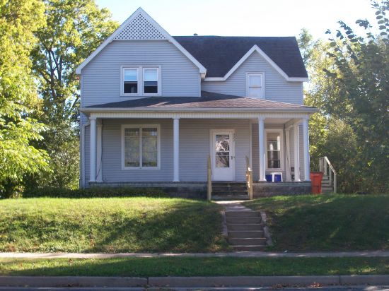 2016-10/1476391411UWE.EDJ.House.15.jpg