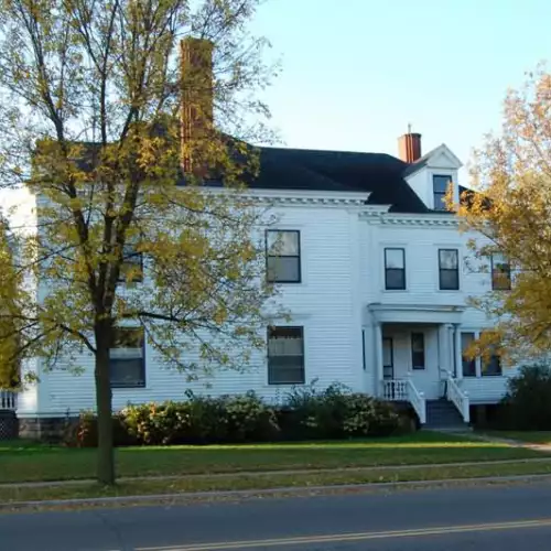 2016-10/UW-EAU-CLAIRE-Apartment-Building-123875.webp