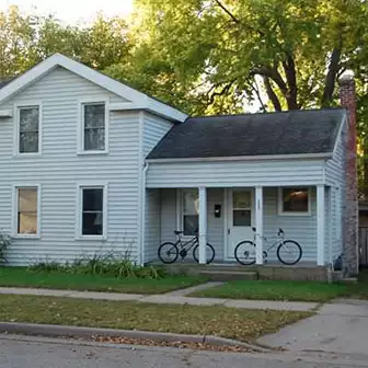 2016-10/UW-EAU-CLAIRE-Apartment-Building-123998.webp