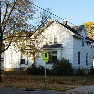 2016-10/UW-EAU-CLAIRE-Apartment-Building-124170.webp