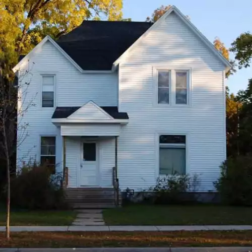 2016-10/UW-EAU-CLAIRE-Apartment-Building-124178.webp