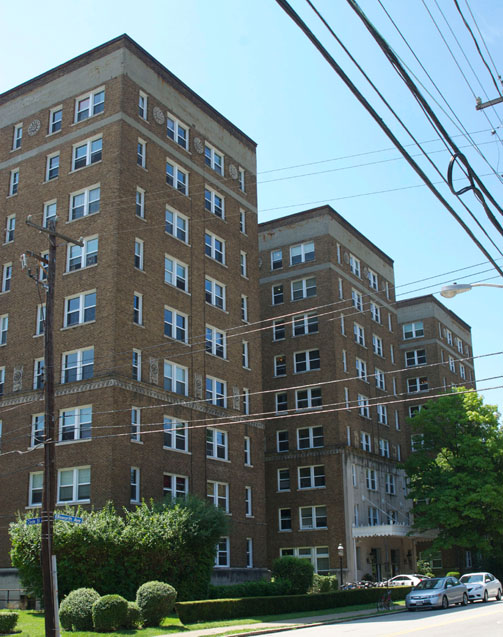 2017-01/Carnegie-Mellon-University-Apartment-Building-153448.jpg