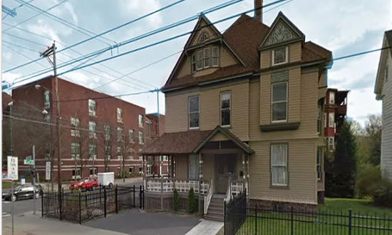 2017-07/Binghamton-University-Apartment-Building-215753.png