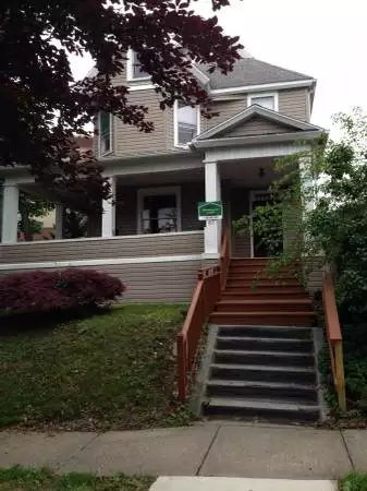 2017-07/Binghamton-University-Apartment-Building-220408.webp