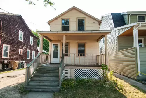 2017-09/MADISON-Apartment-Building-255801.webp