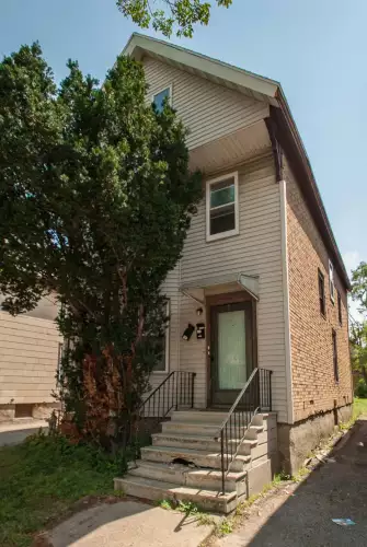 2017-09/MADISON-Apartment-Building-255928.webp