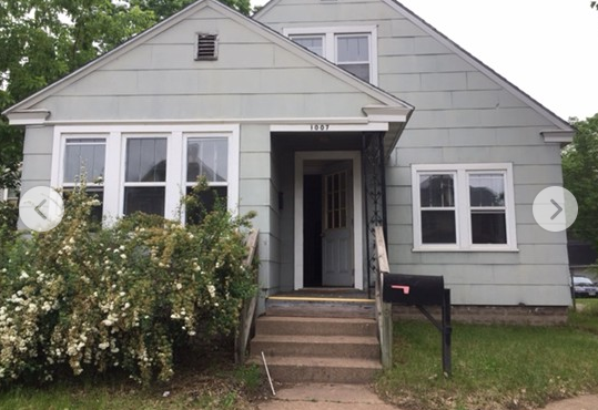 2017-09/UWEC-House-239555.png