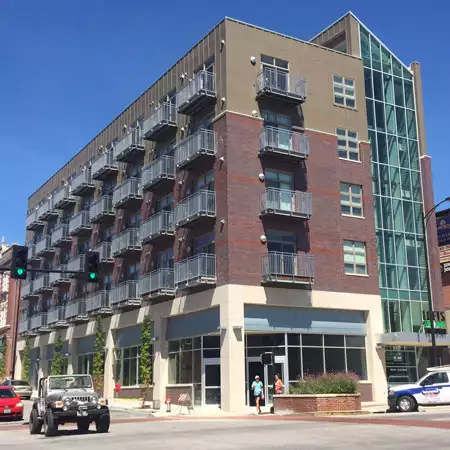 S Bed Lofts on Broadway 1