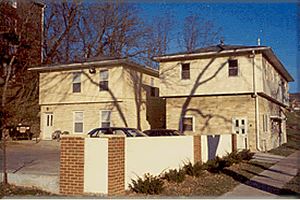2017-10/Iowa-Apartment-Building-270741.jpg