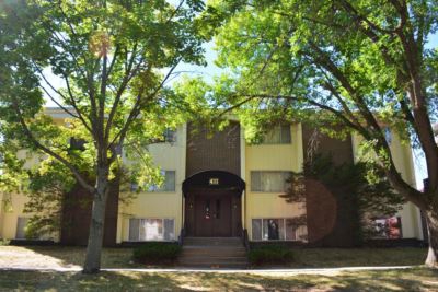 2017-10/Iowa-Apartment-Building-271740.jpg