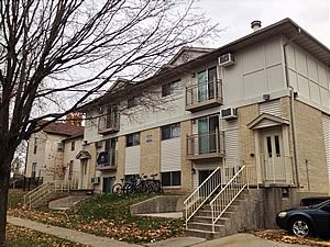 2017-10/Iowa-Apartment-Building-275427.jpg