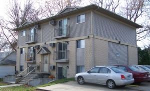 2017-10/Iowa-Apartment-Building-275449.jpg