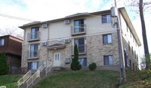 2017-10/Iowa-Apartment-Building-285626.jpg