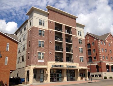 2017-10/Iowa-Apartment-Building-285646.jpg