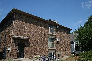 2017-10/Iowa-Apartment-Building-287272.jpg