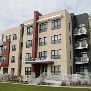 2017-10/MADISON-Apartment-Building-257157.webp