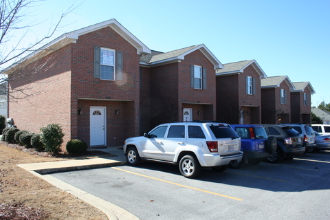 Auburn-University-Apartment-Building-307571.jpg