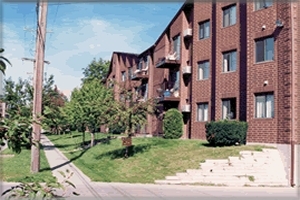 2017-11/Iowa-Apartment-Building-304354.jpg