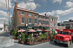 2017-11/West-Chester-University-Apartment-Building-294715.png