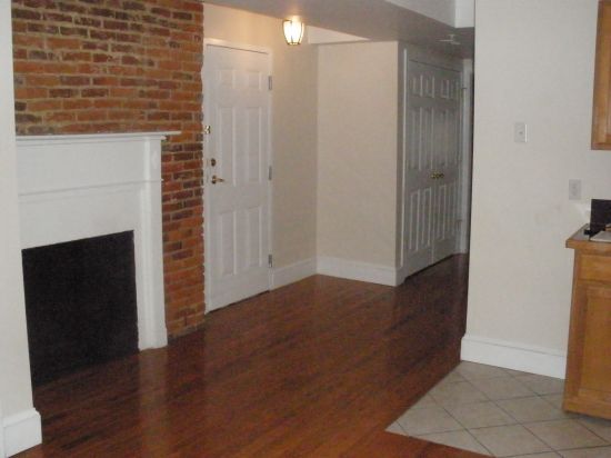 2017-11/West-Chester-University-Apartment-Building-297980.jpg