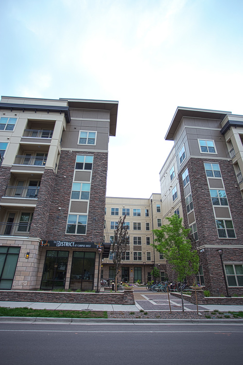 S Bed The District at Campus West 10