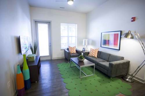 S Bed The District at Campus West 14