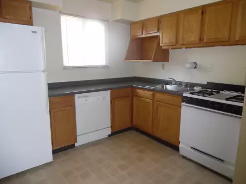 2018-02/Ohio-State-Apartment-Building-368000.webp
