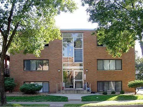 2018-04/UNIVERSITY-OF-MINNESOTA-Apartment-Building-389583.webp