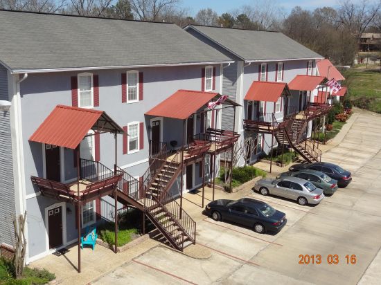 2018-05/Mississippi-State-University-Townhouse-399310.JPG