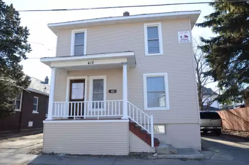 2018-07/NIU-Apartment-Building-405801.webp
