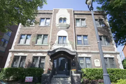 2018-08/MARQUETTE-Apartment-Building-420851.webp