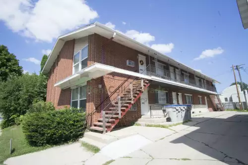2018-08/MARQUETTE-Apartment-Building-424577.webp