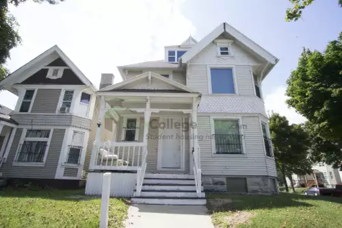 2018-08/MARQUETTE-Apartment-Building-424653.webp