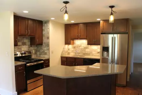 2018-08/UW-WHITEWATER-Apartment-Building-408230.webp