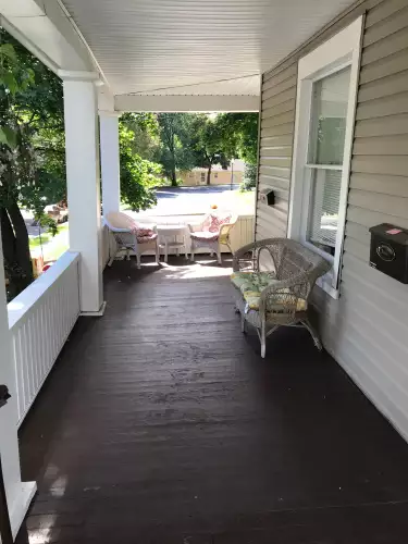 S Bed 67 Chapin Street Binghamton, NY 13905 USA 4