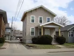 2018-09/UW-OSHKOSH-Apartment-Building-431469.webp