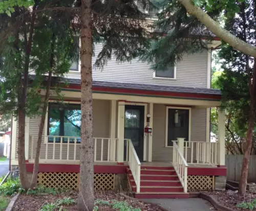 2018-09/UW-OSHKOSH-Apartment-Building-437357.webp