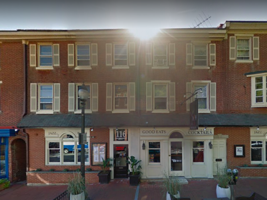 2018-09/West-Chester-University-House-436403.png