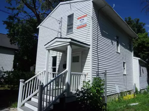 2018-10/SYRACUSE-Apartment-Building-468344.webp