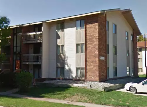 2018-10/UIUC-Apartment-Building-476944.webp