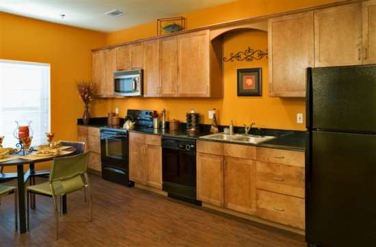 Baylor-University-Apartment-Building-487201